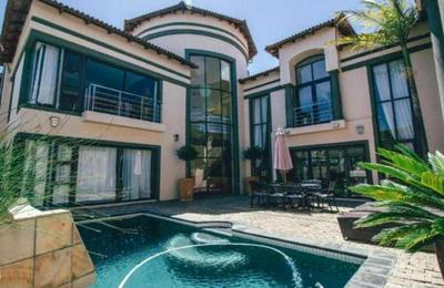 Castellon Guest House