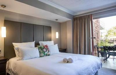 Ruslamere Hotel