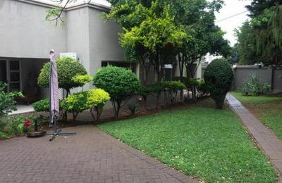 Toro Guest House