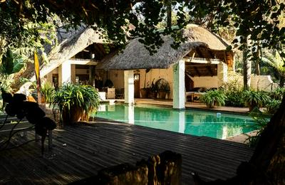 Hakunamatata Estate, Lodge & Venue