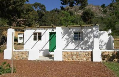 Oudekloof Wine Estate & Guest House