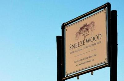 Sneezewood Farm B&B and Self-Catering Cottage