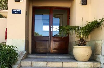 VJ's Guest House