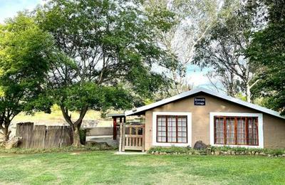 Riverside Cottages and Campsite