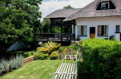 Boven Villa Guest House