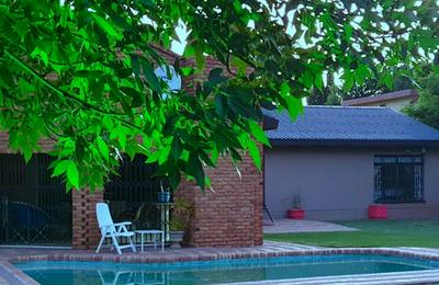 Roosmaryn Guest House