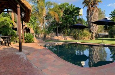 Sunset Guesthouse and Venue