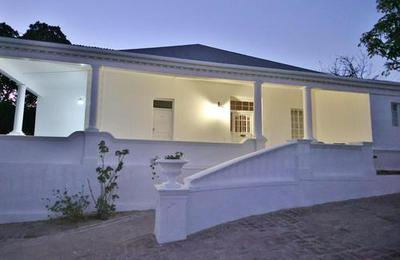 Lilibet Lodge