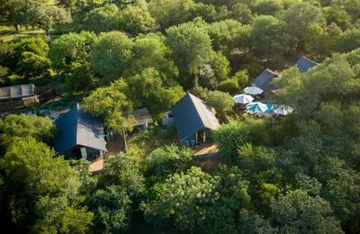 Umkumbe Bush Lodge Luxury Tented Camp