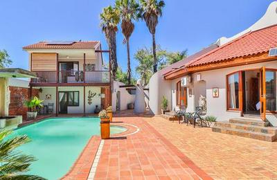 Cascade Villa