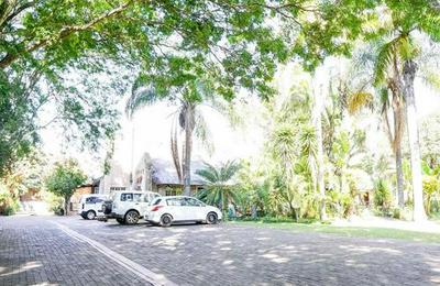 Lion's Guesthouse and The Buck&Lion restaurant