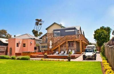 FunkyTown : Jeffreys Bay