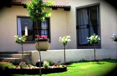 Ibis Nest Guest Lodge