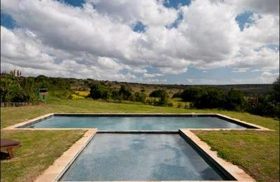 Leeuwenbosch Shearer's Lodge - Amakhala Game Reserve