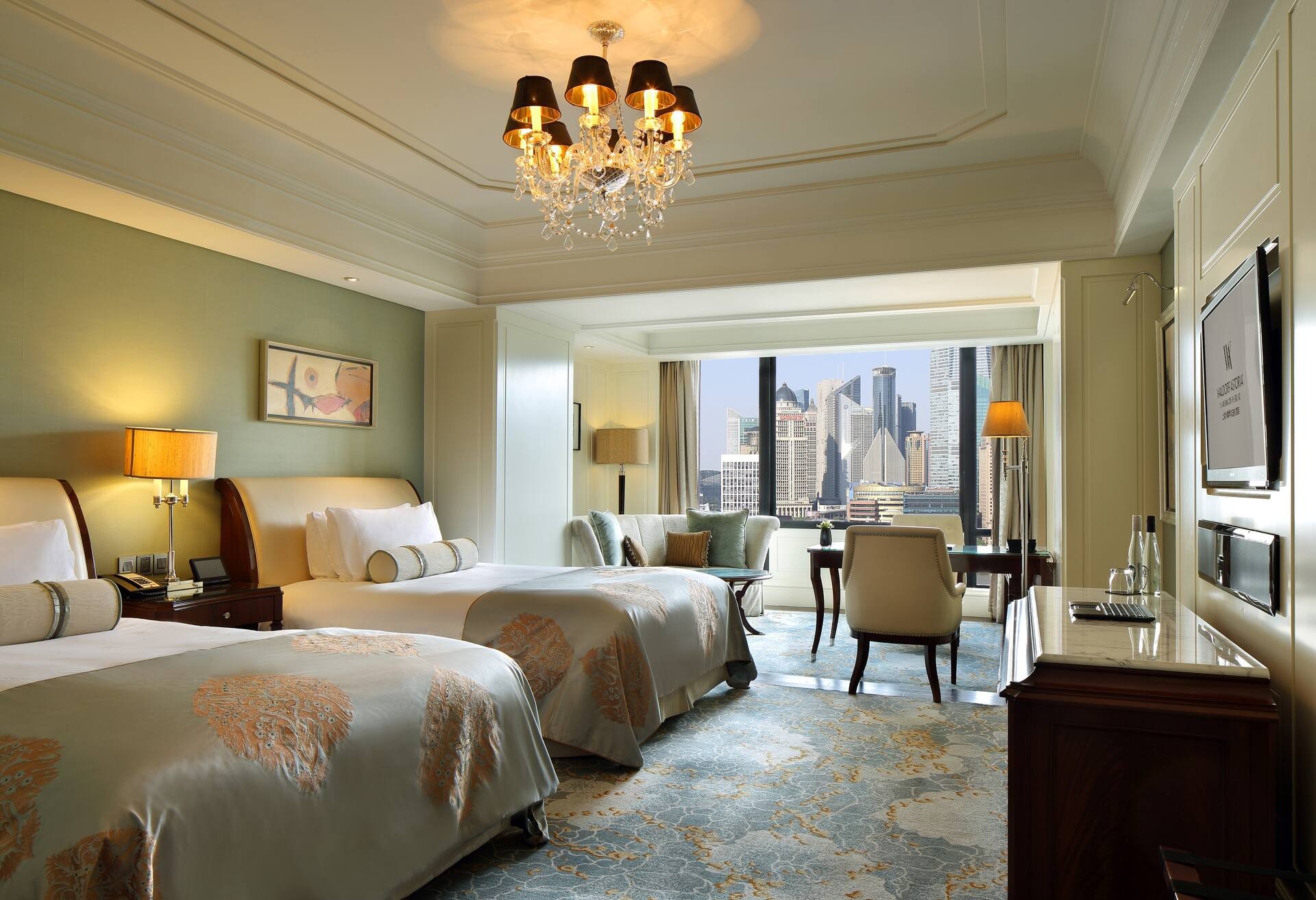 Double Queen Premium Panorama River View Room