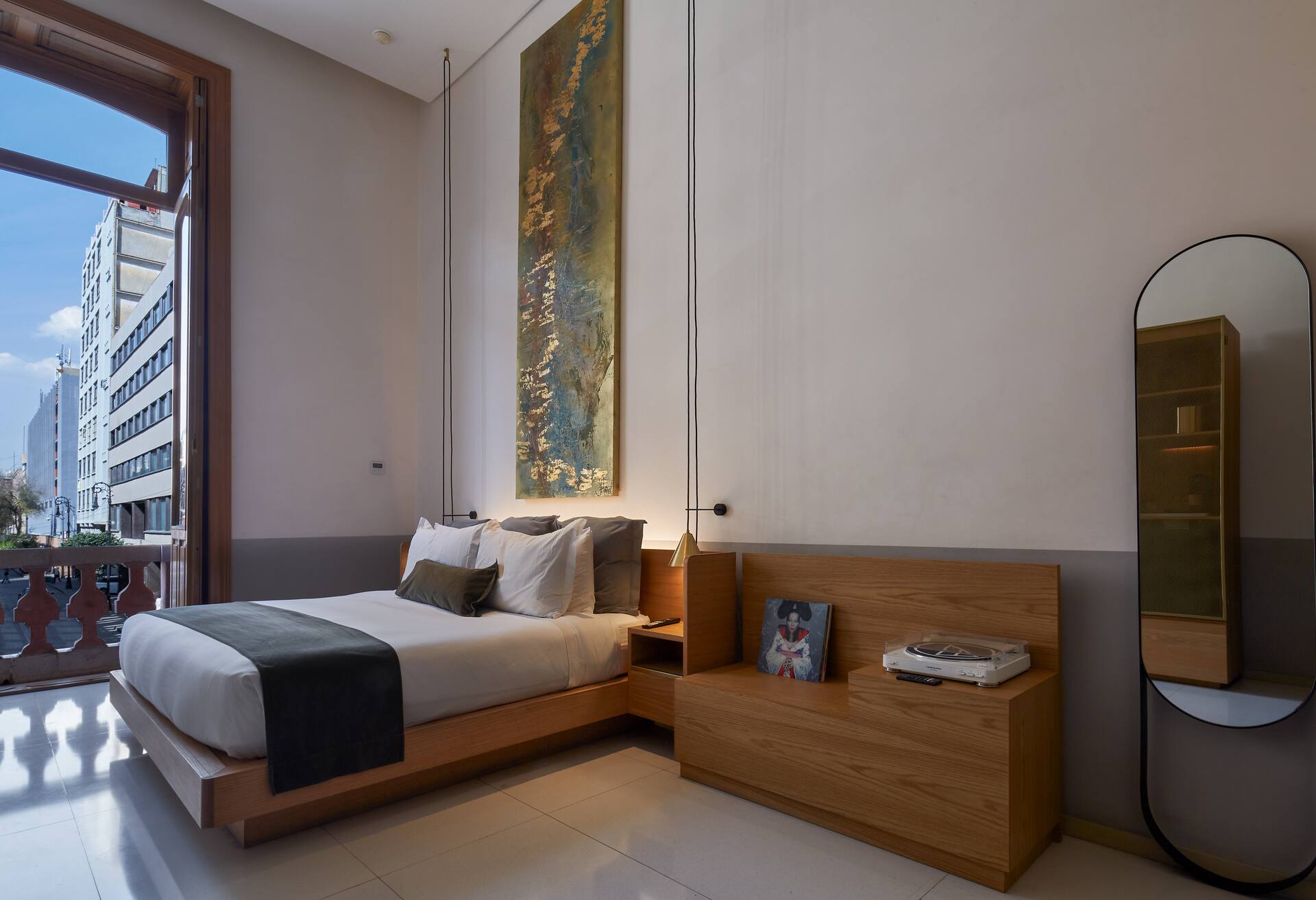 1 King 1 Bedroom Suite with Juliet Balcony