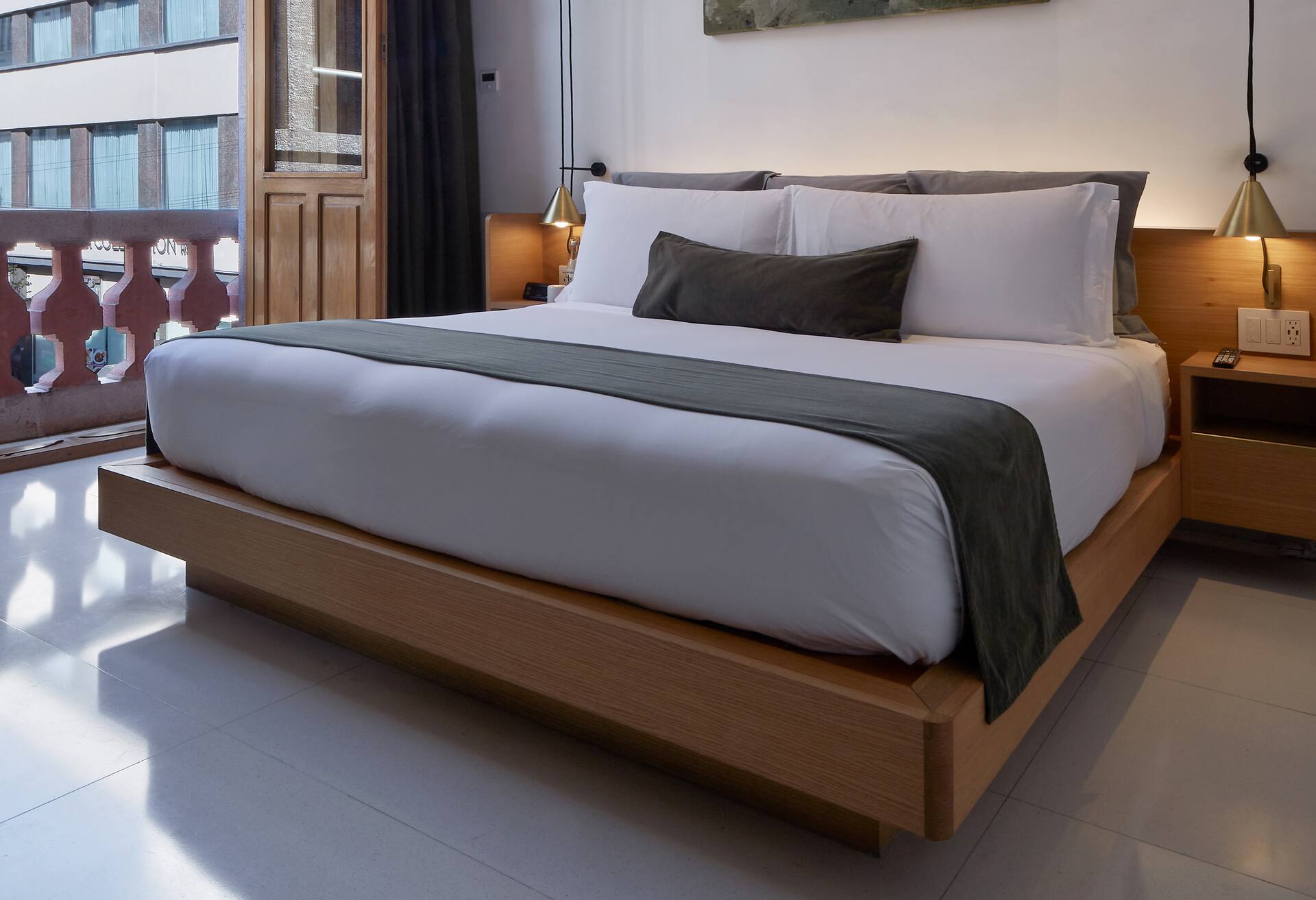 1 King 1 Bedroom Suite with Juliet Balcony