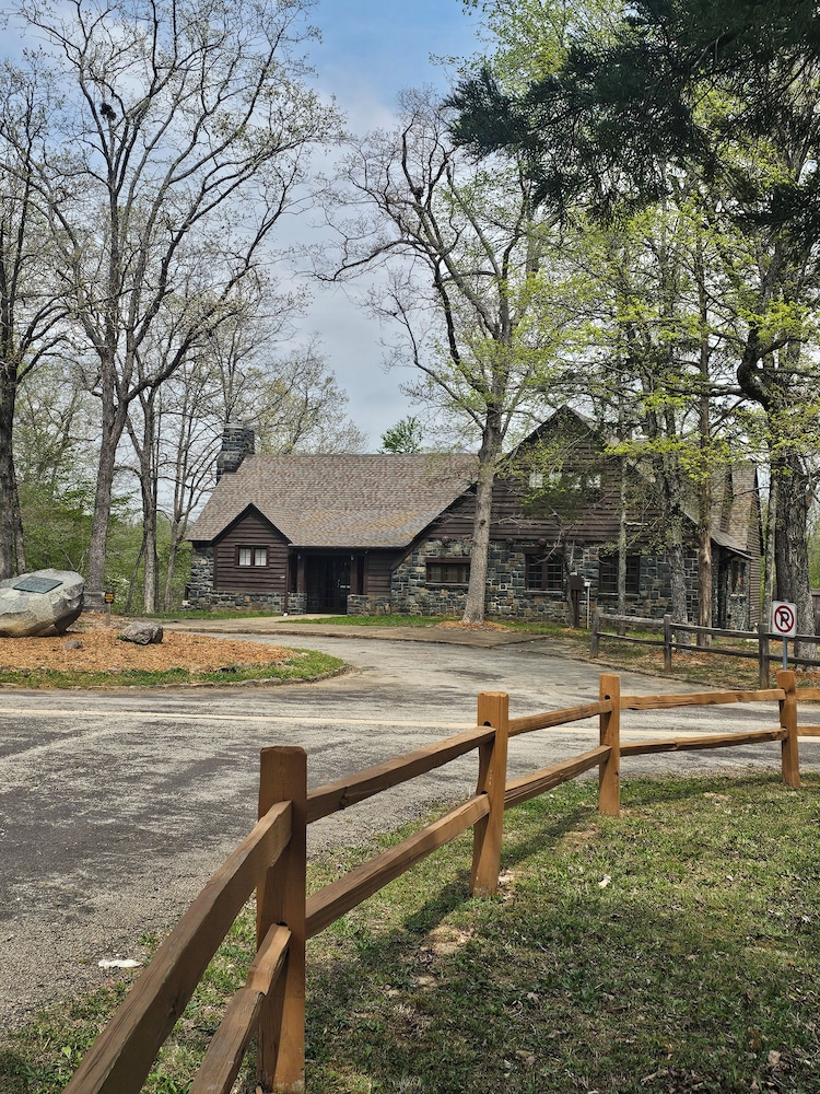 Family Cabin photo 2