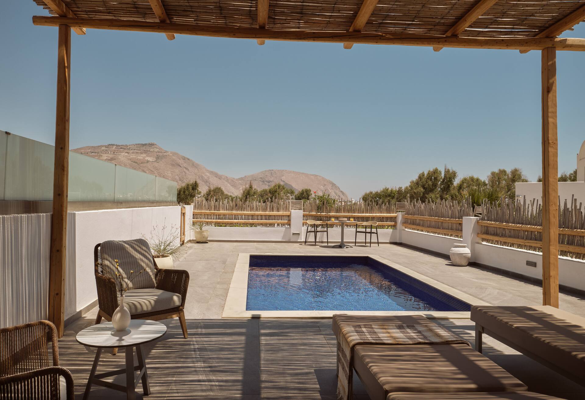 King Junior Suite with Pool