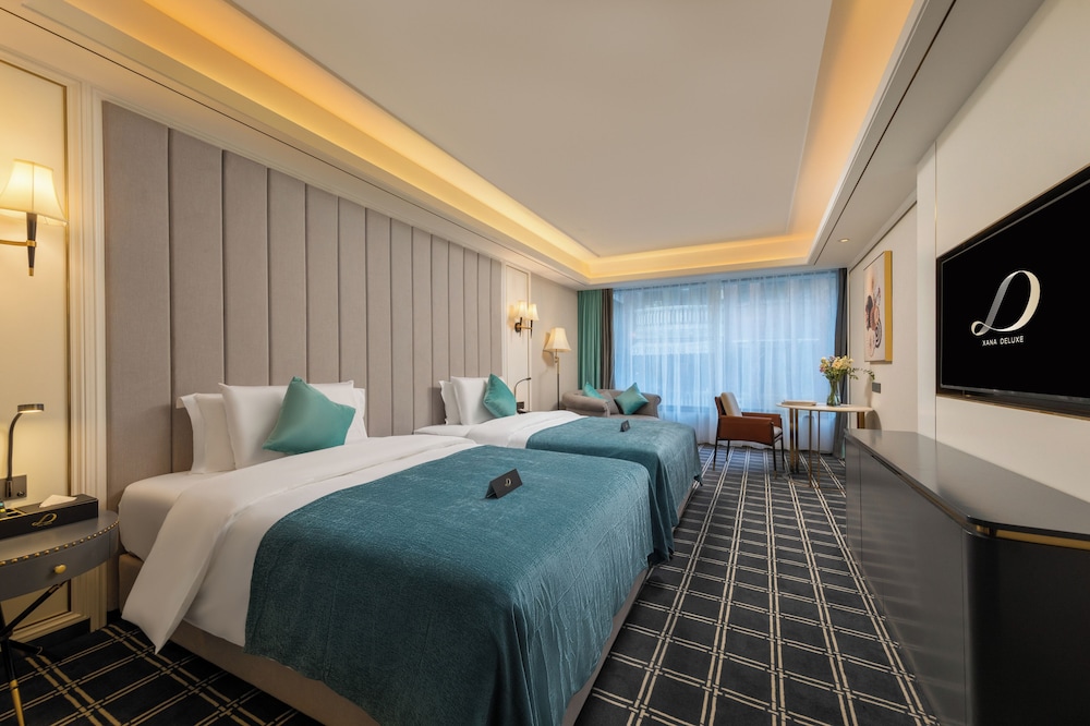 Business Twin Room, City View
