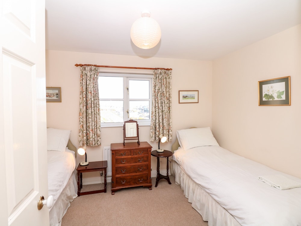 Cottage photo 2