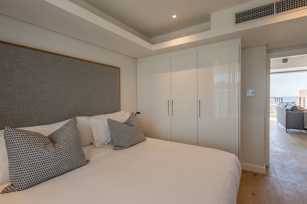 Apartment, 2 Bedrooms - Photo 29