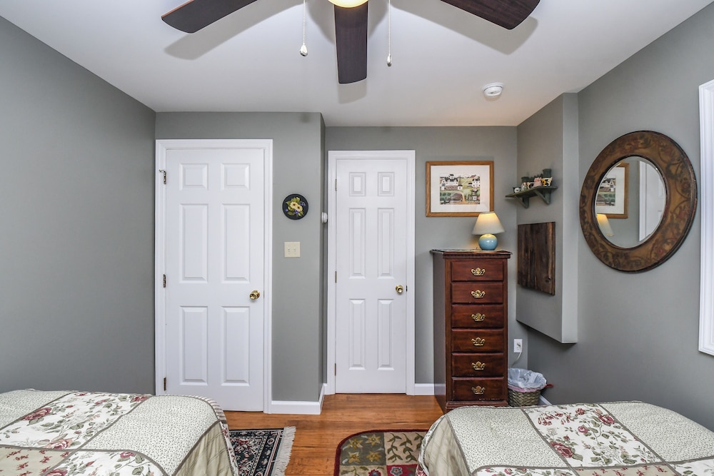 House (4 Bedrooms) photo 2