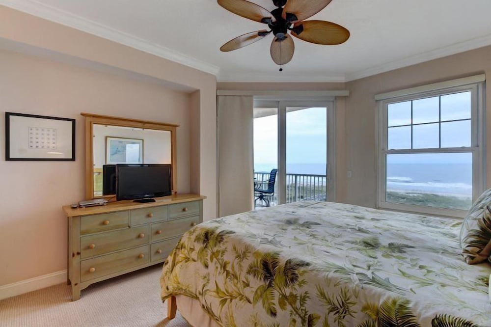 Condo photo 2
