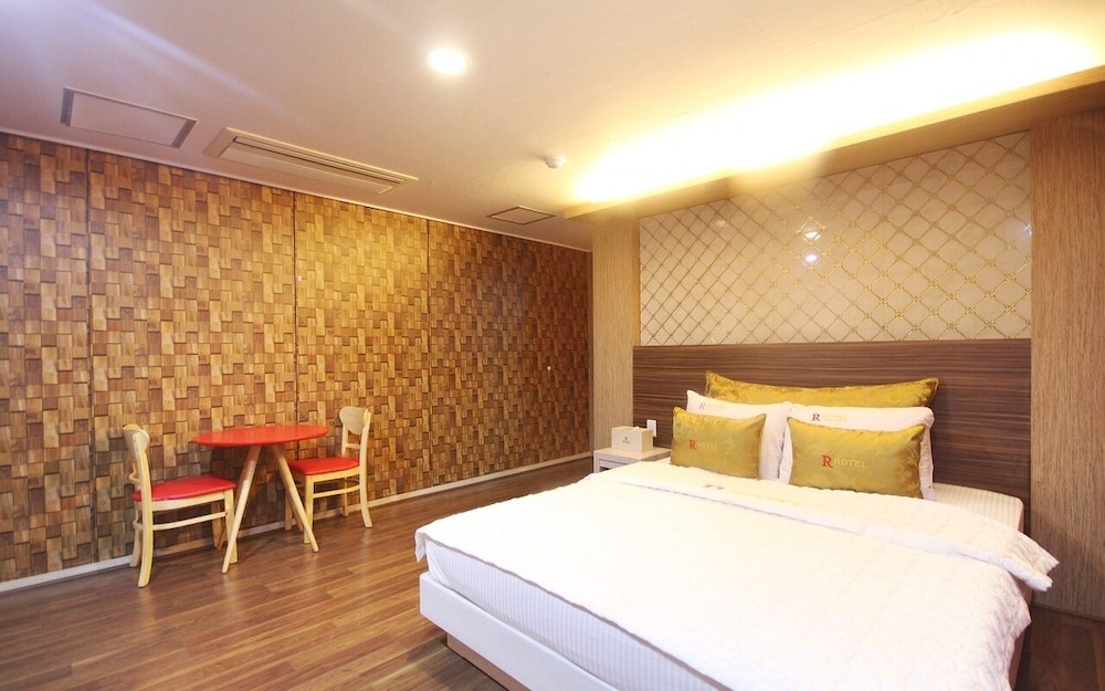 Deluxe Room (VIP)