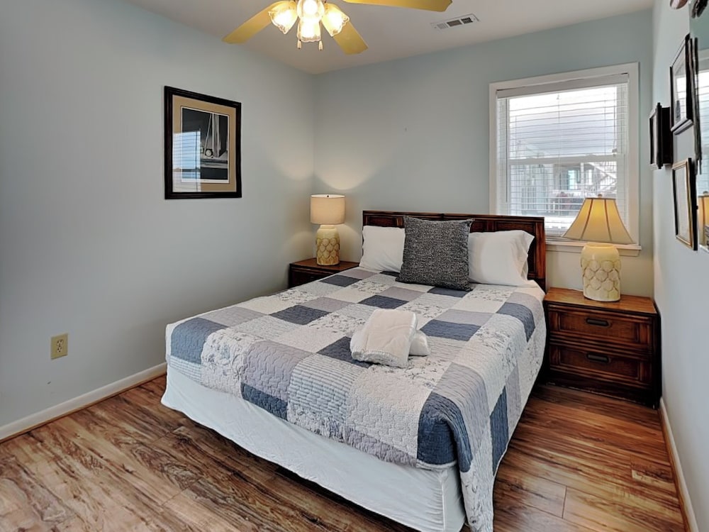 Studio (4 Bedrooms) photo 2