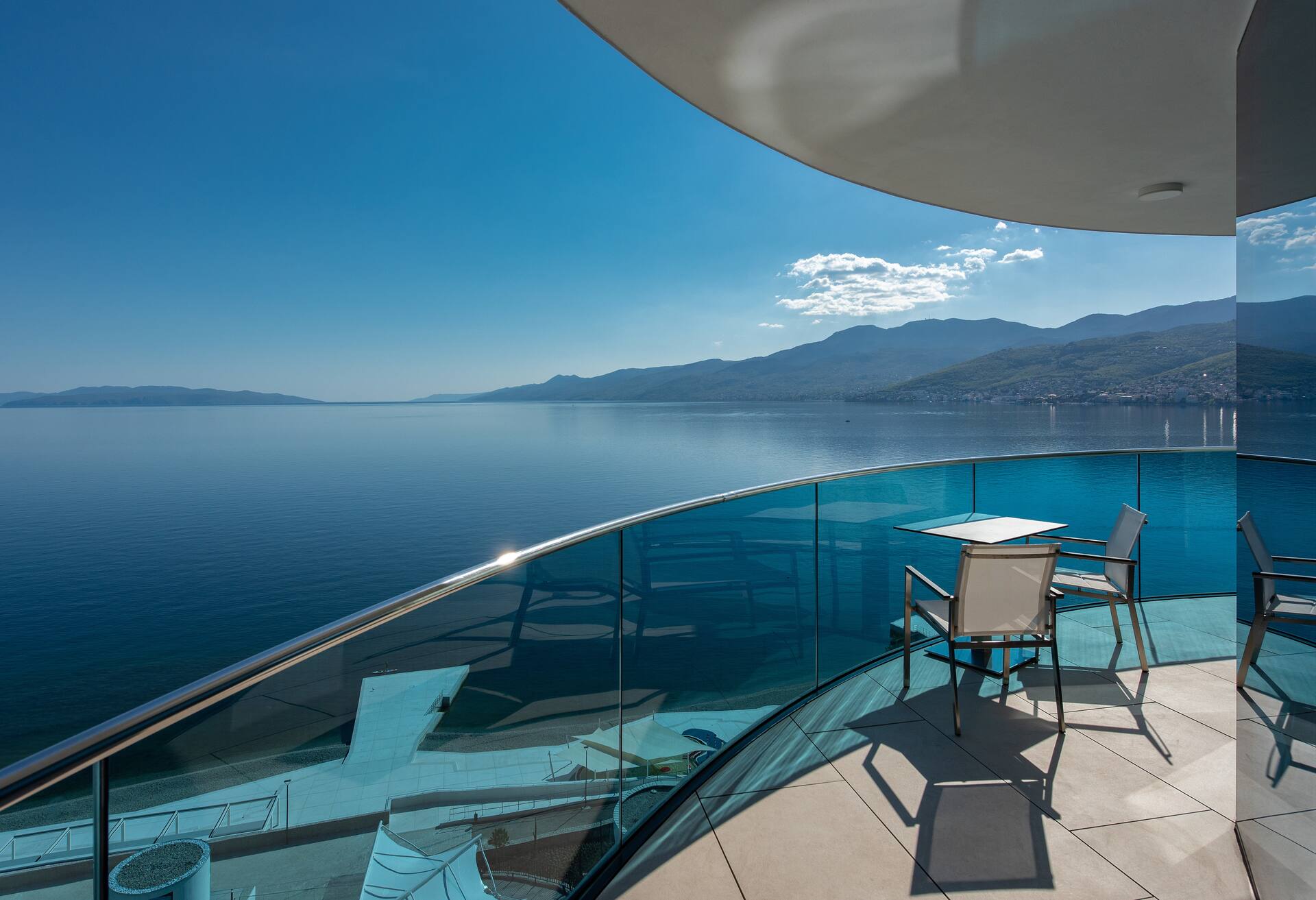 Junior Suite with Balcony and Sea View