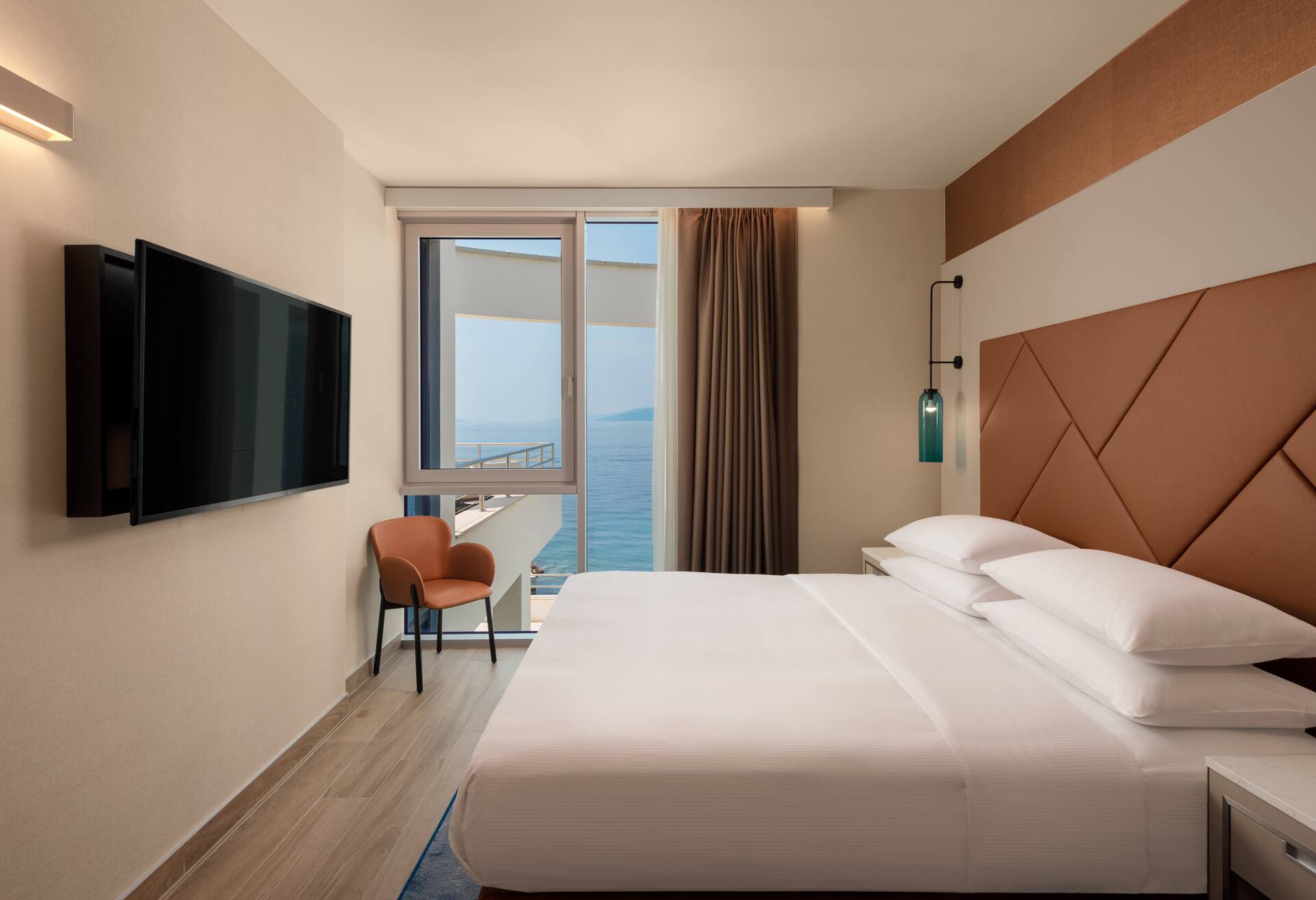 Two Bedroom Seaview Family Apartment