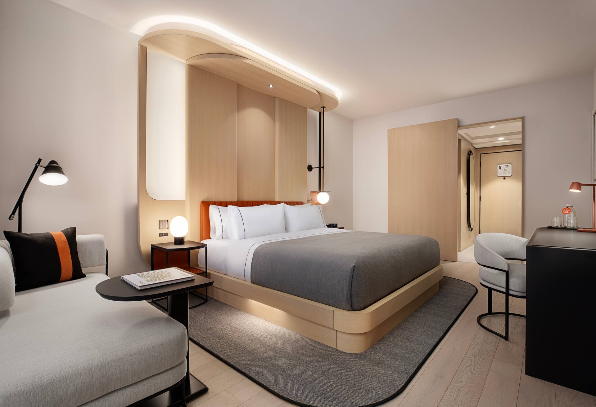 1 King Bed Room