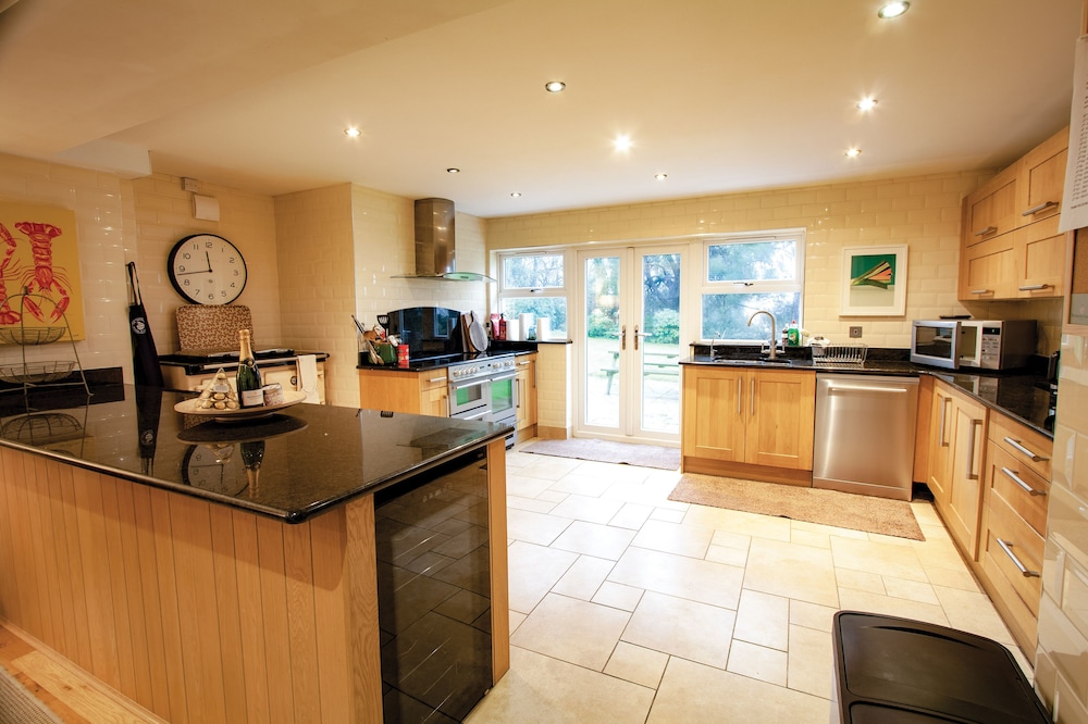 Traditional House photo 2