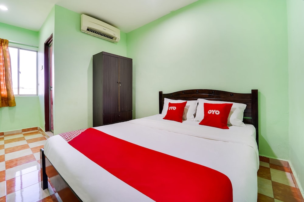 Deluxe Double Room, 1 Queen Bed photo 2