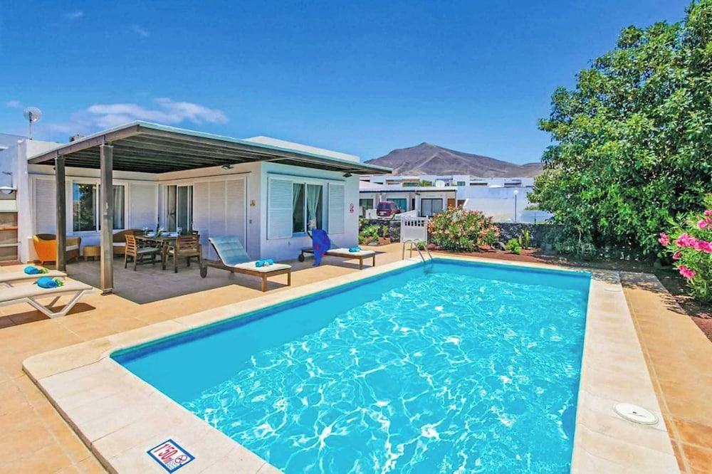 Villa (2 Bedrooms)