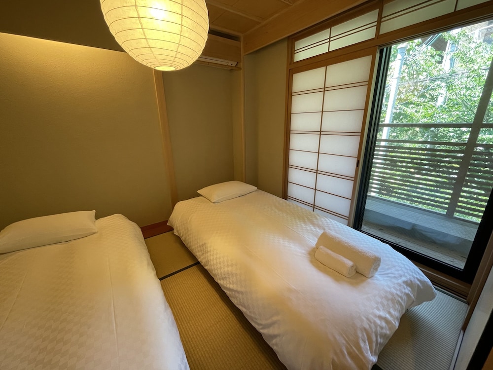 Elite Studio Suite