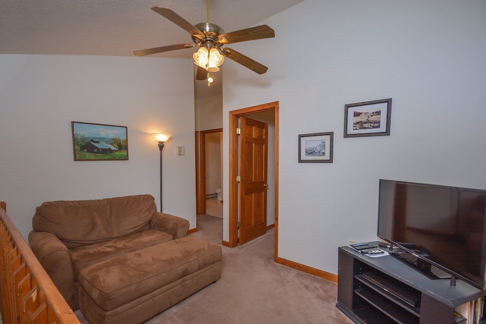 House (5 Bedrooms) photo 2