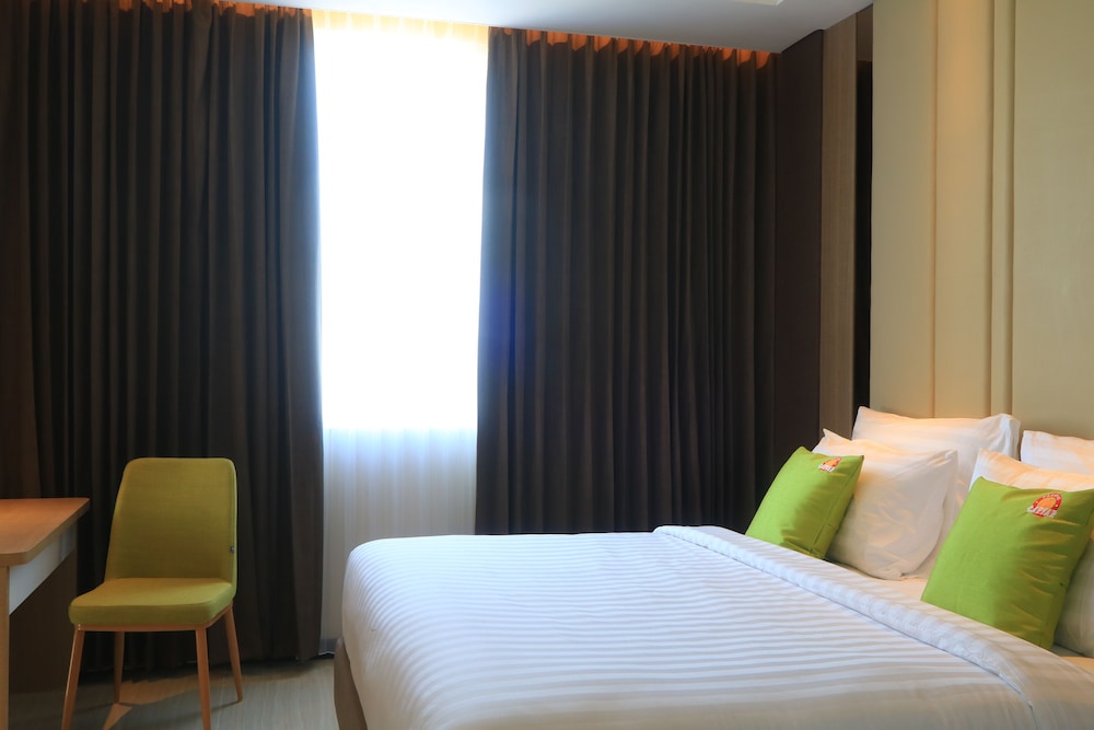 Deluxe Room - Photo 1