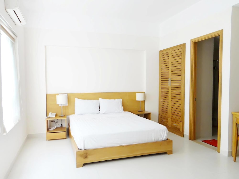 Basic Studio, Kitchenette