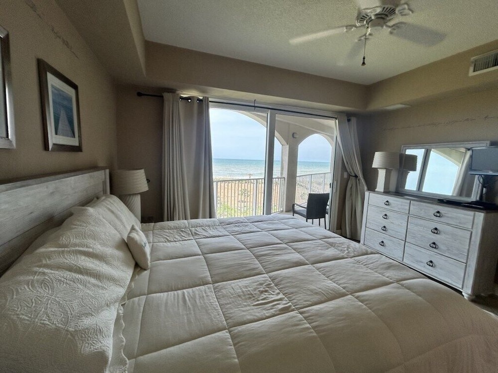 Condo, Multiple Beds, Balcony, Ocean View photo 1