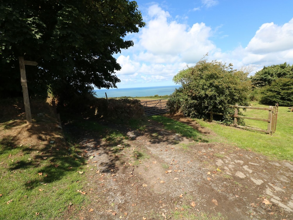 Cottage photo 1