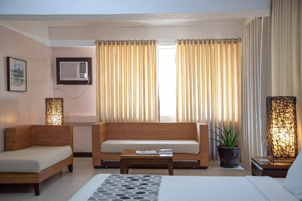 Deluxe Suite photo 3