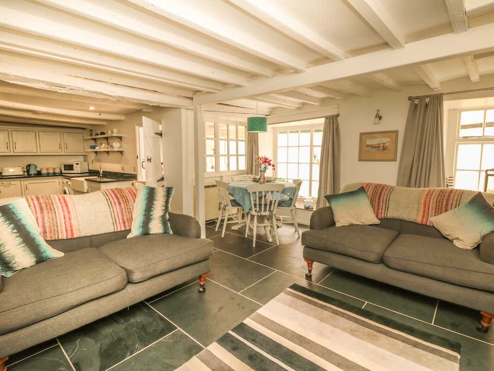 Cottage photo 2