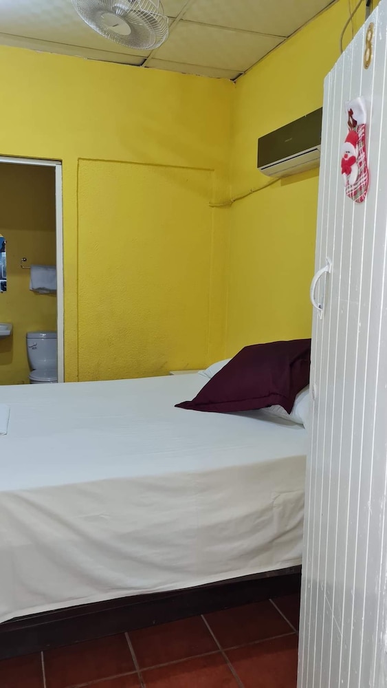 Basic Room photo 1