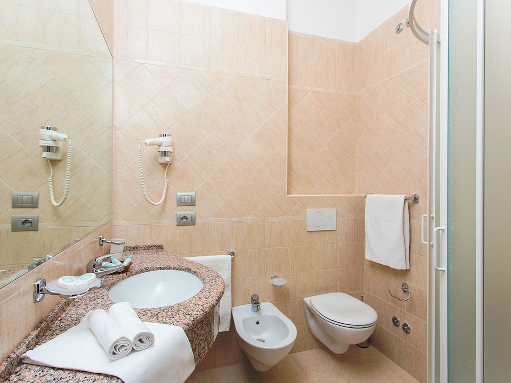 Double or Twin Room, Balcony photo 2