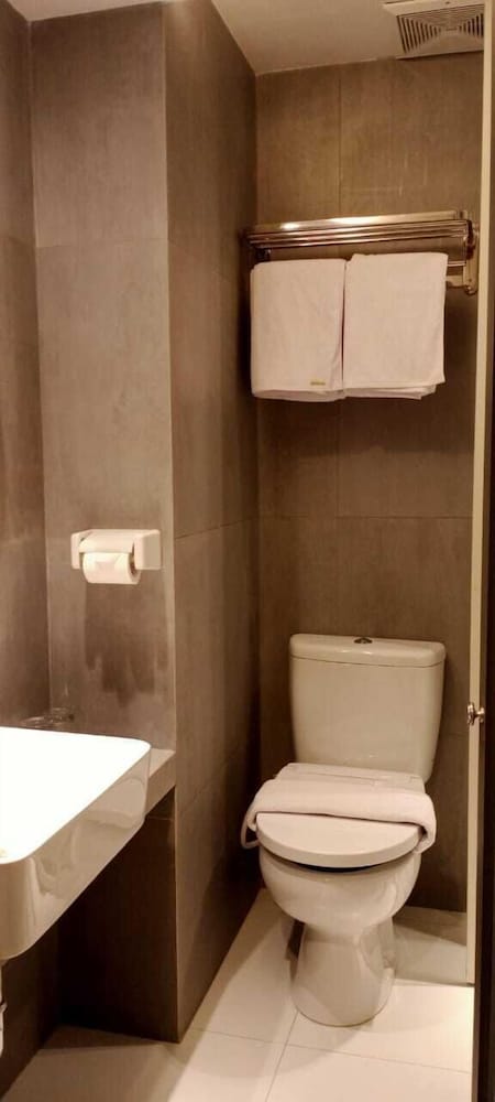 Superior Double or Twin Room - Photo 15