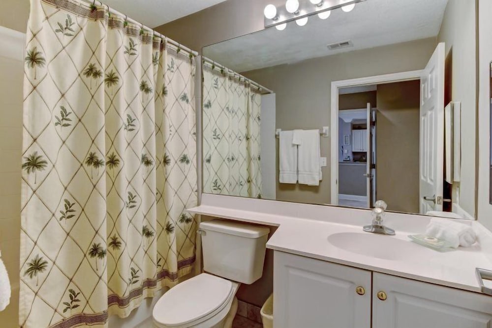 Condo photo 3