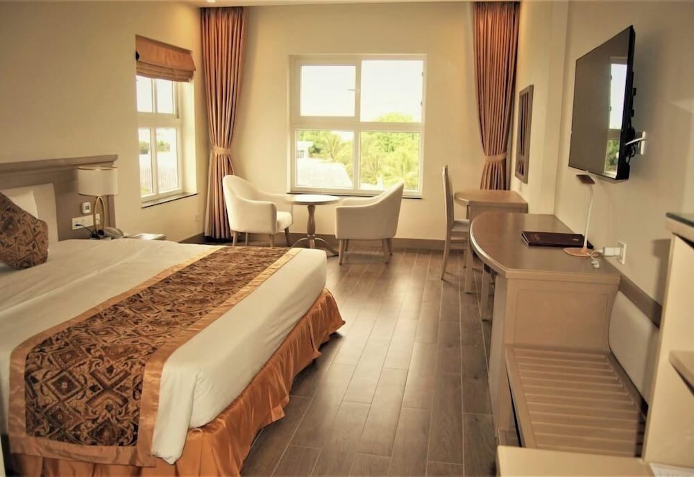 Deluxe Room, Sea View - Photo 1