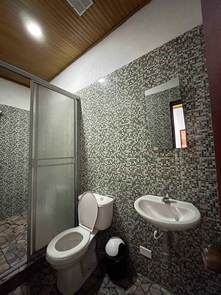 Classic Single Room, Non Smoking photo 2